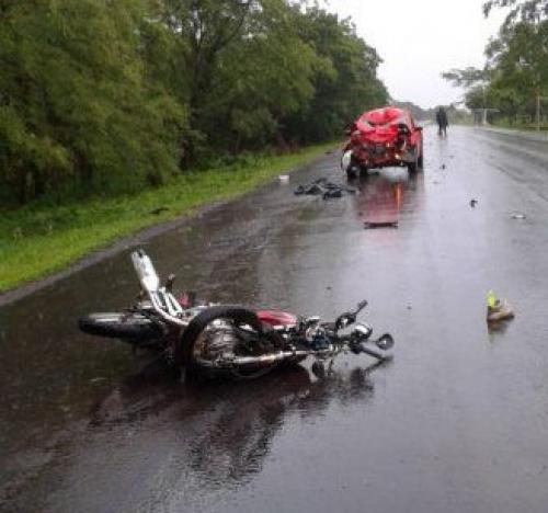 Concepción: Choque entre camioneta y motocicleta dejó dos fallecidos
